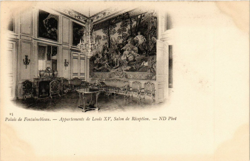 Carte postale ancienne Palais de Fontainebleau-Appartements Louis Xv Salon de Reception à Fontainebleau