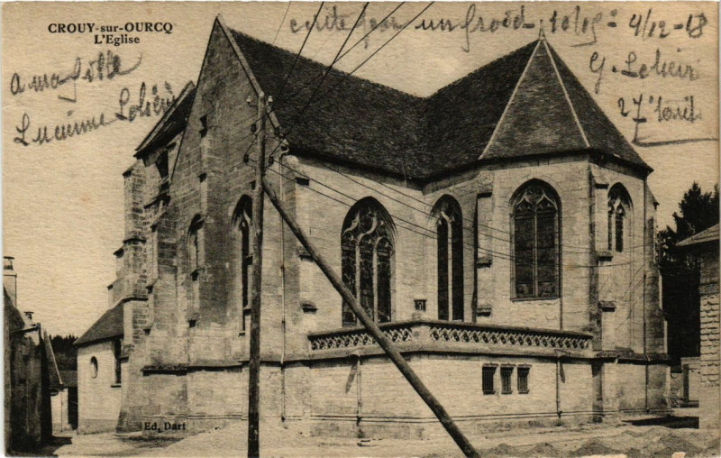 Carte postale ancienne Crouy-sur-Ourcq - L'Eglise à Crouy-sur-Ourcq