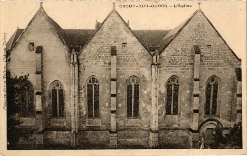 Carte postale ancienne Crouy-sur-Ourcq - L'Eglise à Crouy-sur-Ourcq