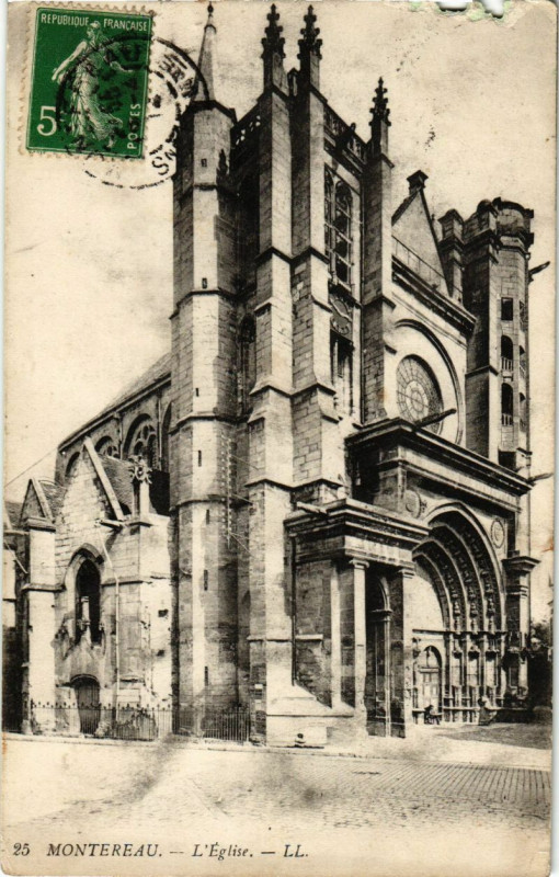 Carte postale ancienne Montereau - L' Eglise