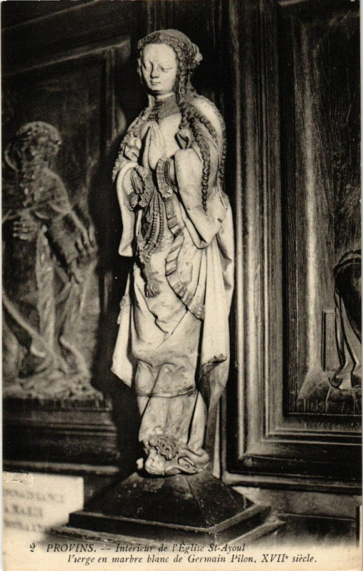 Carte postale ancienne Provins - Interieur de l'Eglise St-Ayoul - Vierge en marbre blanc à Provins