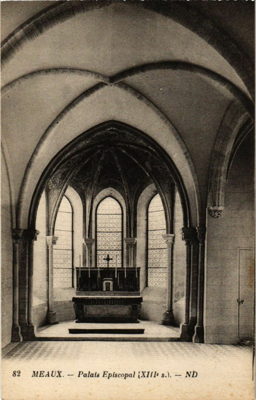 Carte postale ancienne Meaux - Palais Episcopal (Xiii s.) à Meaux