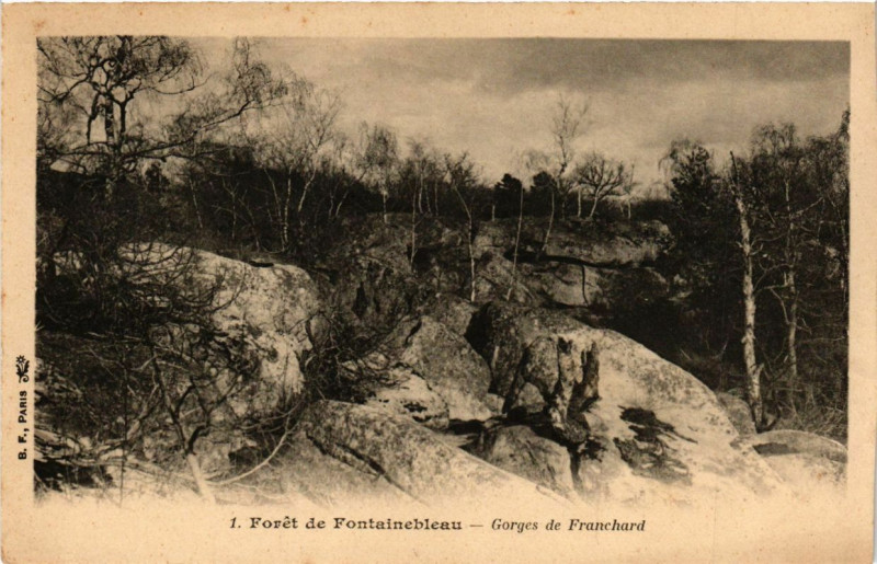 Carte postale ancienne Foret de Fontainebleau - Gorges de Franchard à Fontainebleau