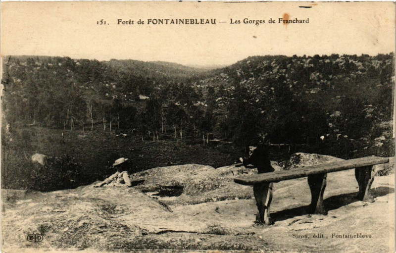 Carte postale ancienne Foret de Fontainebleau - Les Gorges de Franchard à Fontainebleau