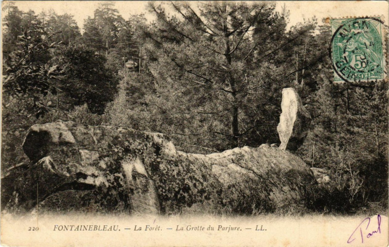 Carte postale ancienne Fontainebleau - La Foret - La Grotte du Parjure à Fontainebleau