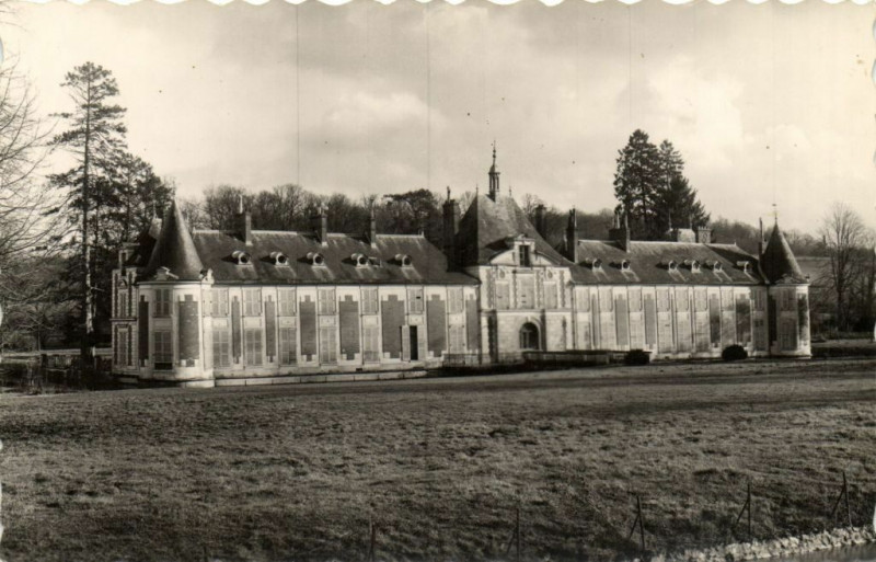 Carte postale ancienne Mortcerf Chateau de Ste-Avoye à Mortcerf