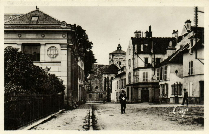Carte postale ancienne Coulommiers - Rue du Palais de Justice à Coulommiers