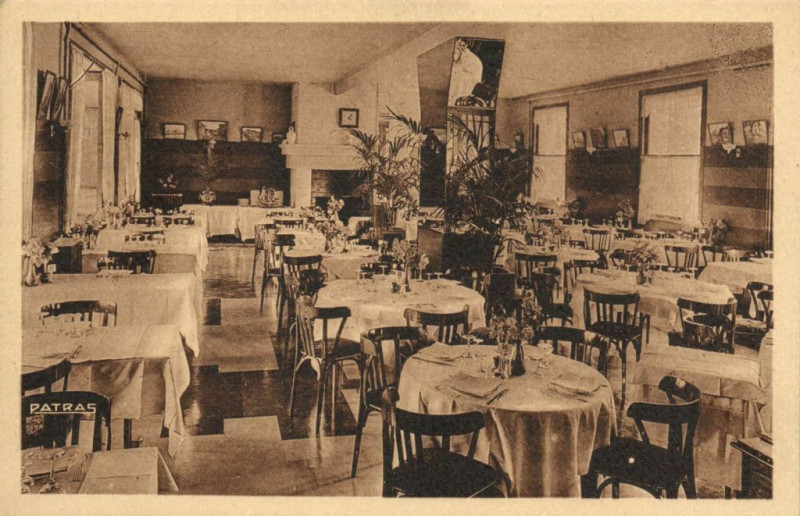 Carte postale ancienne Barbizon - Les Pleiades - Le Restaurant à Barbizon