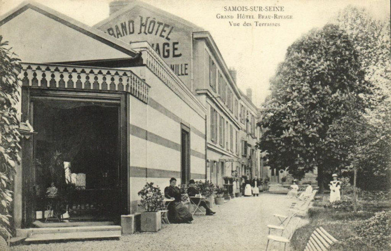 Carte postale ancienne Samois-sur-Seine Grand Hotel Beau-Rivage Vue des Terrasses à Samois-sur-Seine