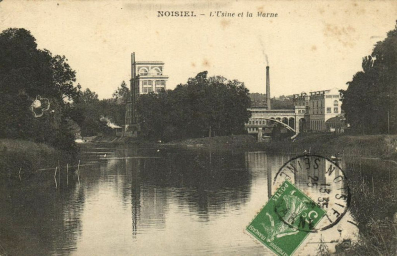 Carte postale ancienne L'Usine et la Marne à Noisiel