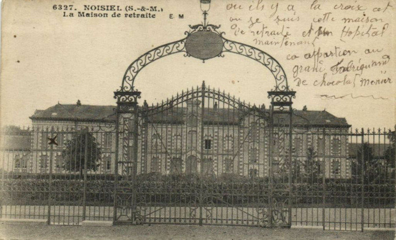 Carte postale ancienne La Maison de retraite à Noisiel