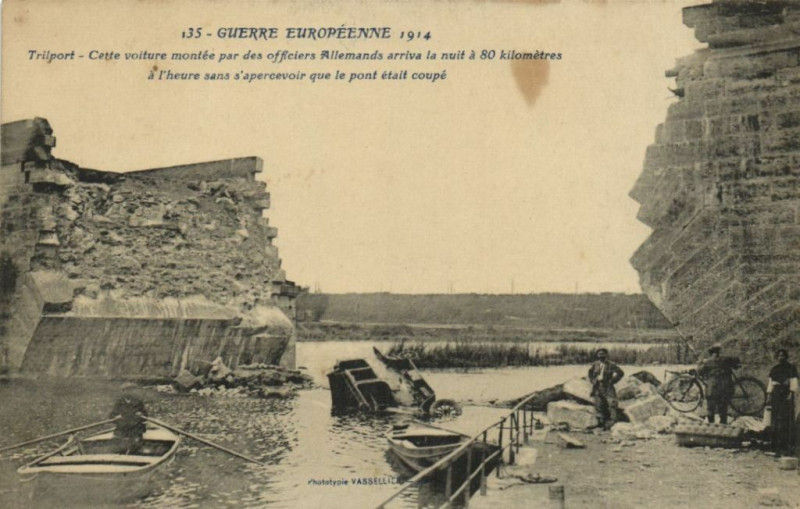 Carte postale ancienne Guerre Européenne 1914 Trilport - Cetfe voizure montée par des à Trilport