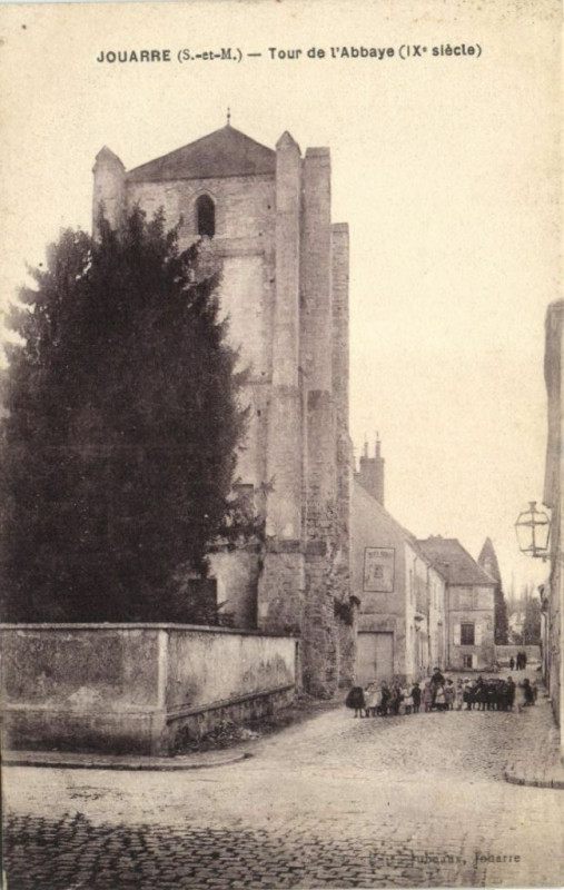 Carte postale ancienne Jouarre Tour de L'Abbaye (Ix. siecle) à Jouarre
