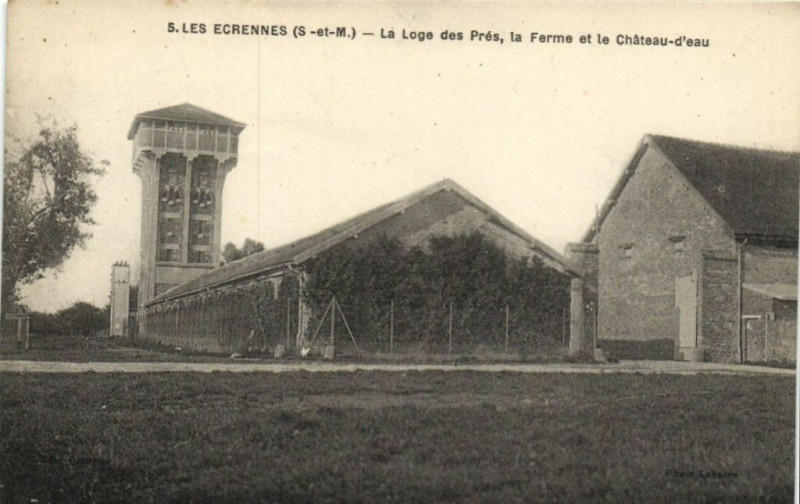 Carte postale ancienne Les Ecrennes La Logs des Pres la Ferme et