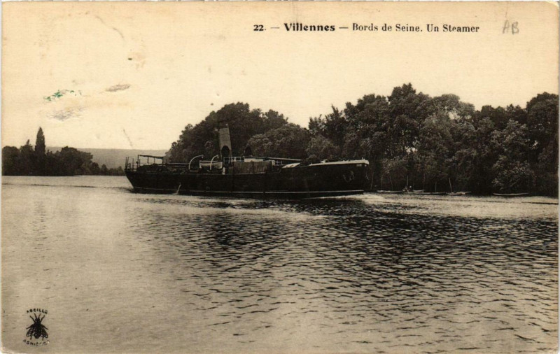 Carte postale ancienne Villennes Bords de Seine. Un Steamer