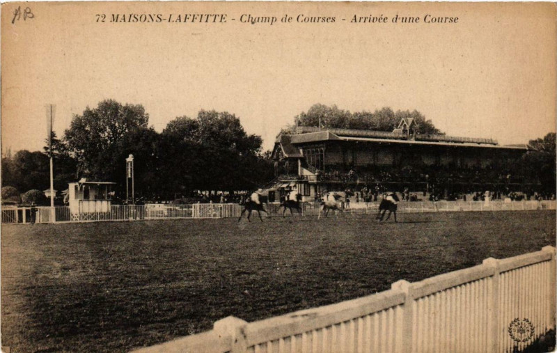 Carte postale ancienne Maisons-Laffitte Champ de Courses à Maisons-Laffitte