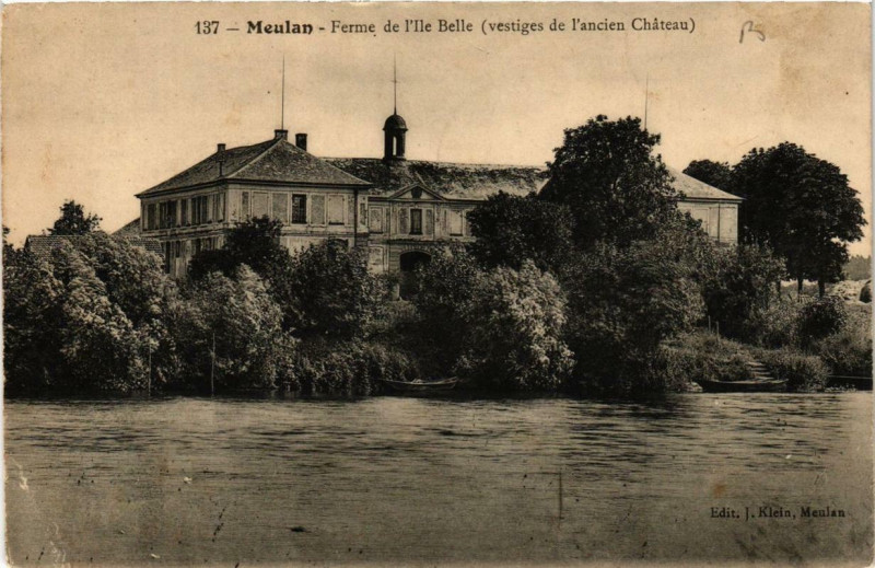Carte postale ancienne Meulan Ferme de l'Ile Belle