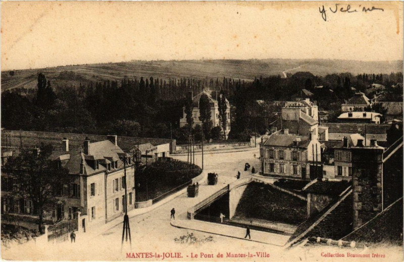 Carte postale ancienne Mantes-la-Jolie Le Pont de Mantes-la-Ville à Mantes-la-Jolie