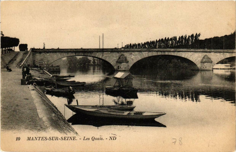 Carte postale ancienne Mantes-sur-Seine Les Quais
