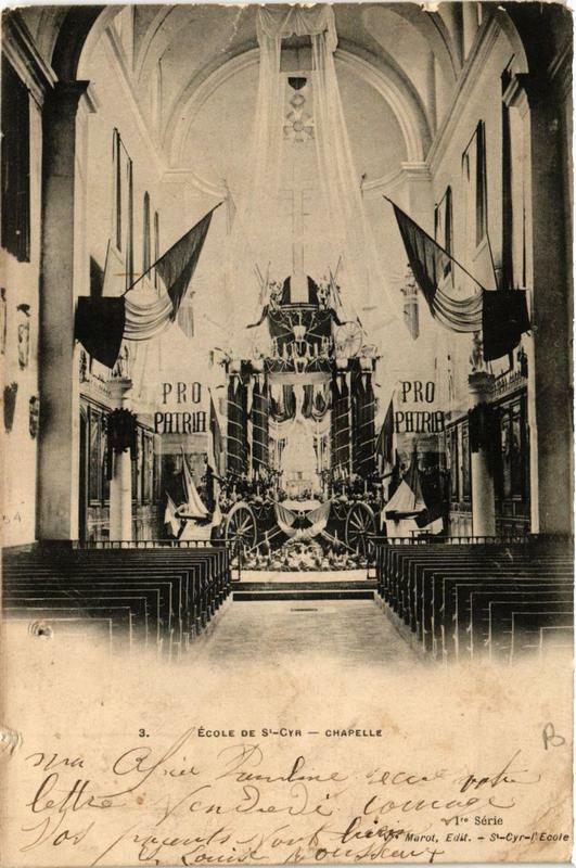 Carte postale ancienne Ecole de Saint-Cyr Chapelle