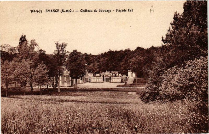 Carte postale ancienne Emance Chateau de Sauvage - Facade Est à Émancé