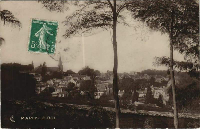 Carte postale ancienne Marly-le-Roi à Marly-le-Roi