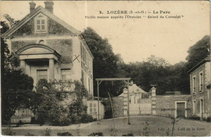 Carte postale ancienne Lozere Le Parc Vieille maison appelée