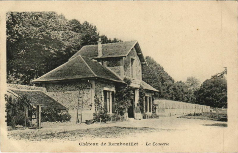 Carte postale ancienne Rambouillet La Couverie à Rambouillet