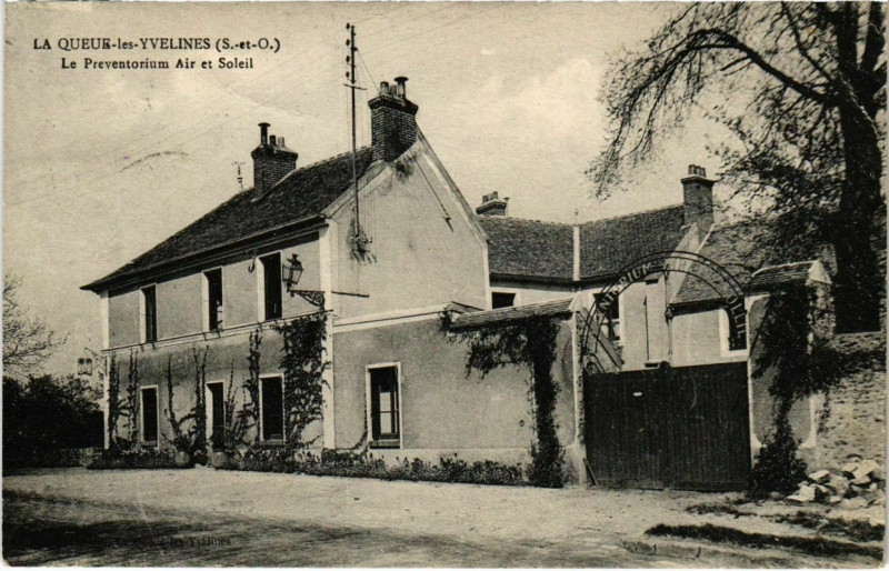 Carte postale ancienne La Queue-les-Yvelines - Le Preventorium Air et Soleil à La Queue-les-Yvelines