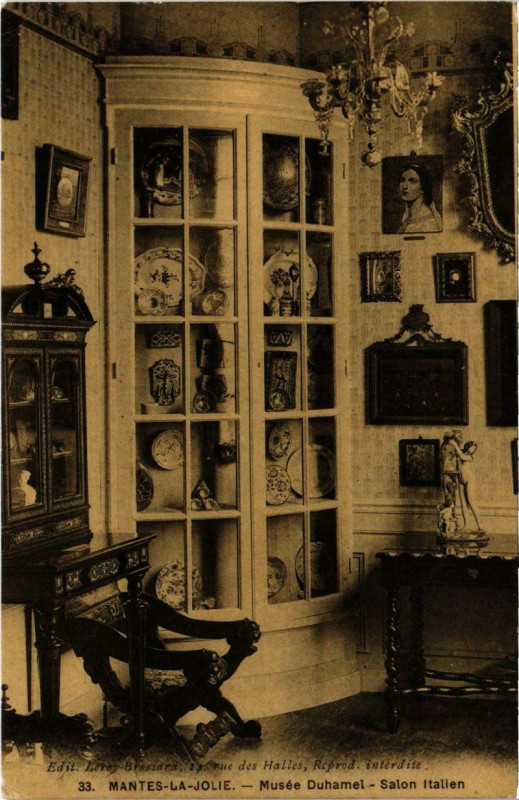 Carte postale ancienne Mantes-la-Jolie - MusÃ©e Duhamel - Salon Italien à Mantes-la-Jolie