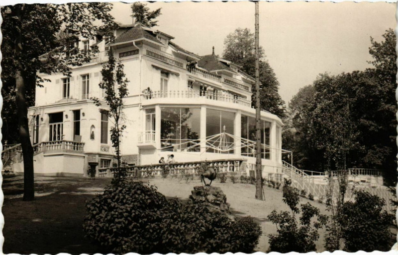 Carte postale ancienne Villenes sur Seine - La Nourree - L'Eden - Roc d'ile de France