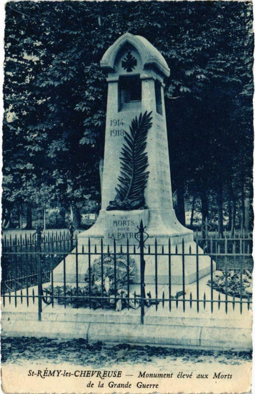 Carte postale ancienne St-RÃMY-les-Chevreuse - Monument eleve aux MOrts de la Grande Gu à Chevreuse