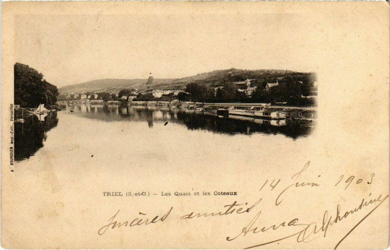 Carte postale ancienne Triel - Les Quais et les Coteaux