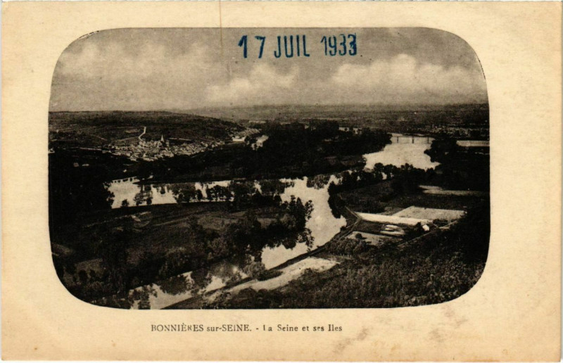 Carte postale ancienne Bonnieres-sur-Seine - La Seine et ses Iles à Bonnières-sur-Seine