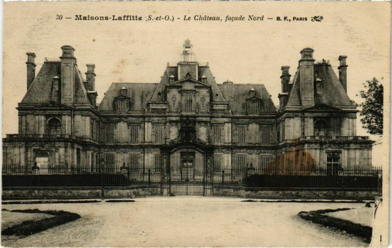 Carte postale ancienne Maisons-Laffitte - La Chateau facade Nord à Maisons-Laffitte