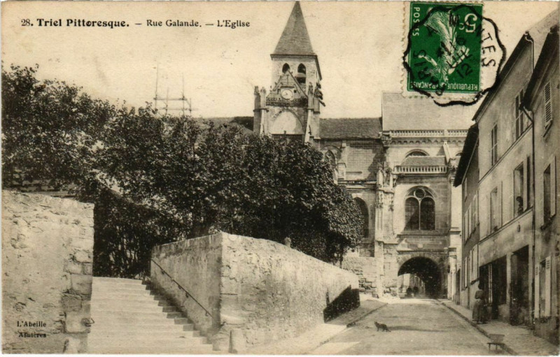 Carte postale ancienne Triel Pitt. - Rue Galande - L'Eglise