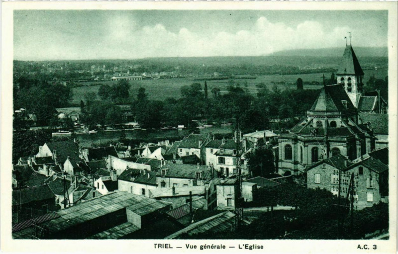 Carte postale ancienne Triel - Vue générale - L'Eglise