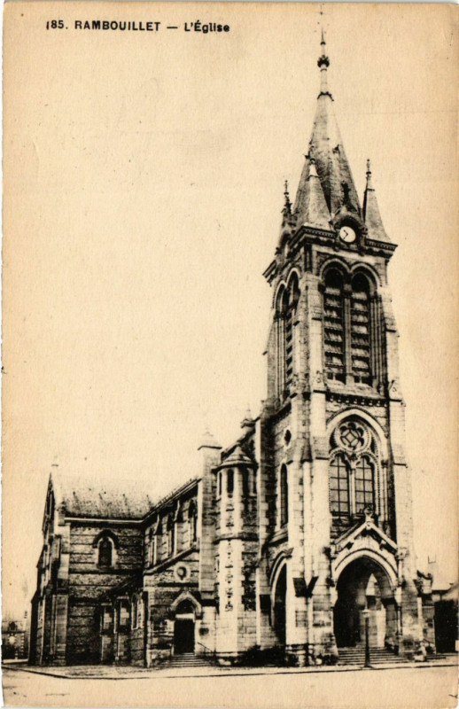 Carte postale ancienne Rambouillet - L'Eglise à Rambouillet