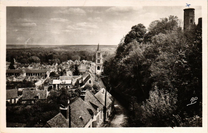 Carte postale ancienne Montfot-l'Amaury - Vue générale