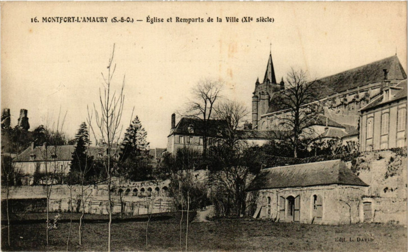 Carte postale ancienne Montfort-l'Amaury - Eglise et Remparts de la Ville (Xi s à Montfort-l'Amaury