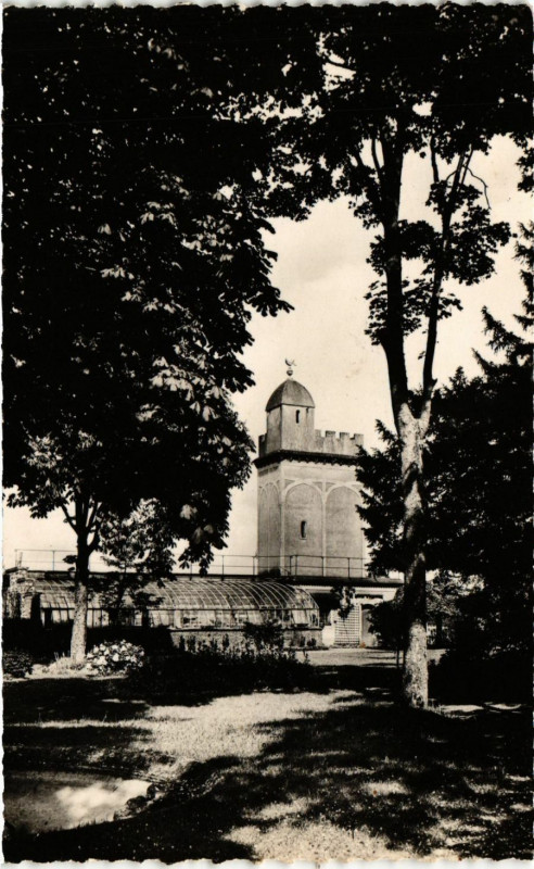 Carte postale ancienne Freneuse - Coin Pitt. - Le Minaret à Freneuse