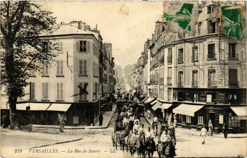Carte postale ancienne Versailles - La Rue de Satory à Versailles