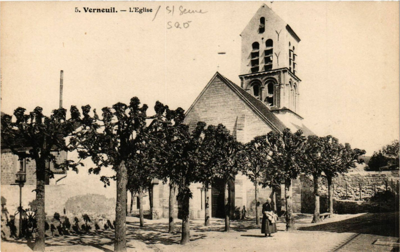 Carte postale ancienne Verneuil - L'Eglise