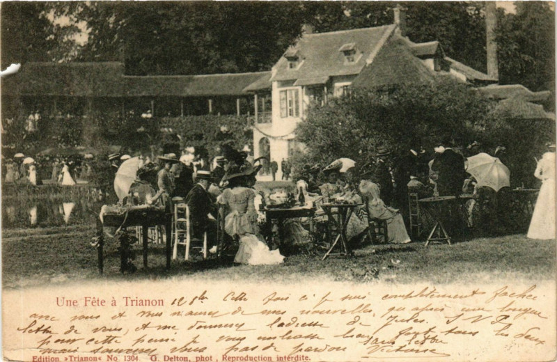 Carte postale ancienne Une Fete a Trianon