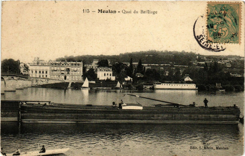 Carte postale ancienne Meulan - Quai du Bailliage
