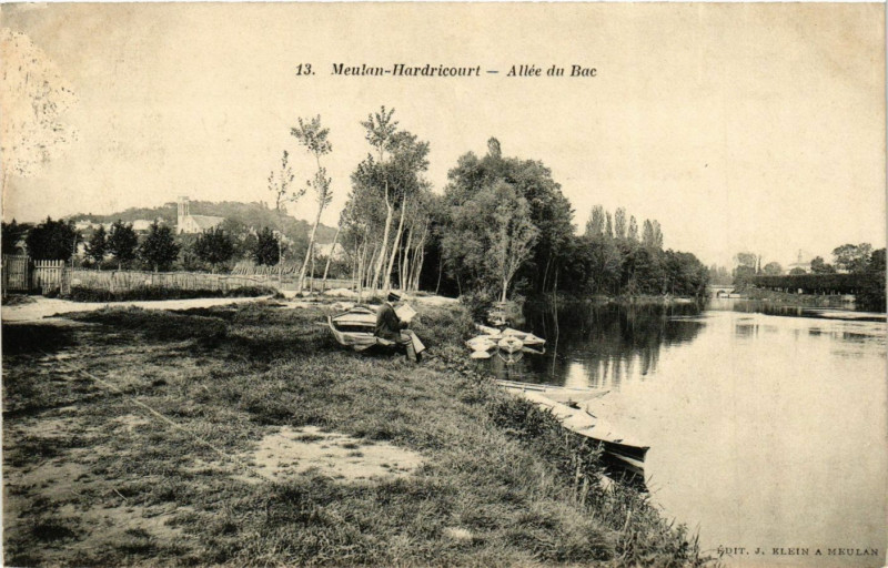 Carte postale ancienne Meulan - Hardricourt - Allée du Bac à Hardricourt