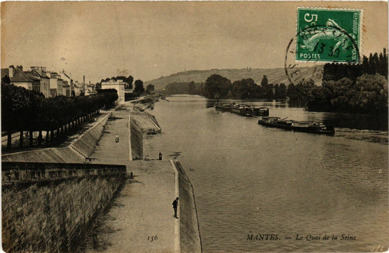 Carte postale ancienne Mantes - Le Quai de la Seine