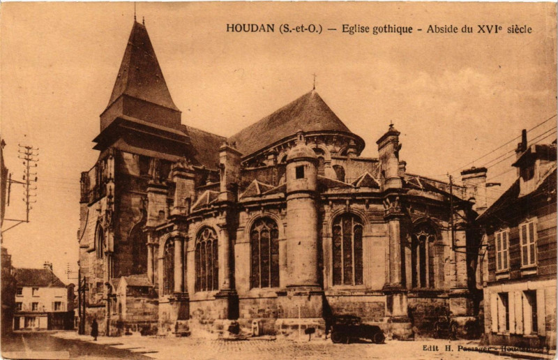Carte postale ancienne Houdan - Eglise gothique - Abside du Xvi siecle à Houdan