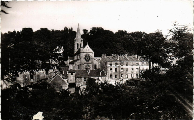 Carte postale ancienne Bougival - Vue générale à Bougival