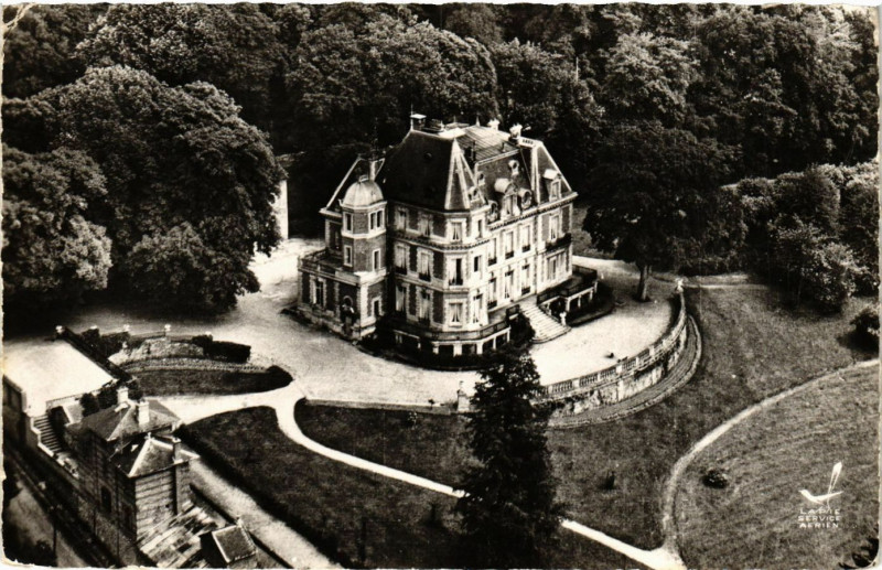 Carte postale ancienne En Avion au-dessus de Andilly - Le Chateau